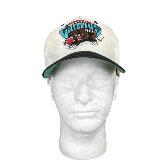 Vintage 90s Vancouver Grizzlies NBA Licensed Snapback Hat By Competitor - Picture 1 of 7